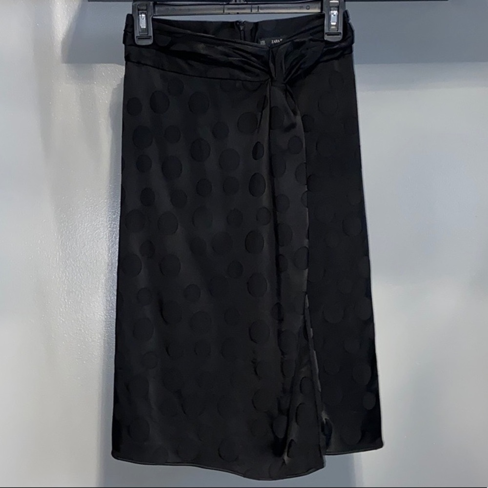 Zara Black Jacquard Polkadot Skirt
